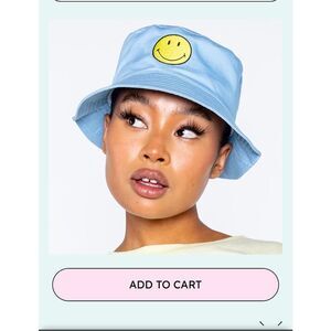 BSR By Sami Ryan Smiley Bucket Hat